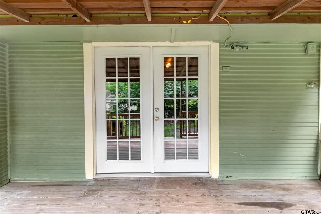 101 E College Street Big Sandy TX 75755