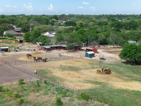 203 Saffle Road Robinson TX 76706
