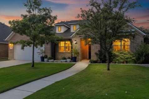 2809 Sandstone Drive Hurst TX 76054