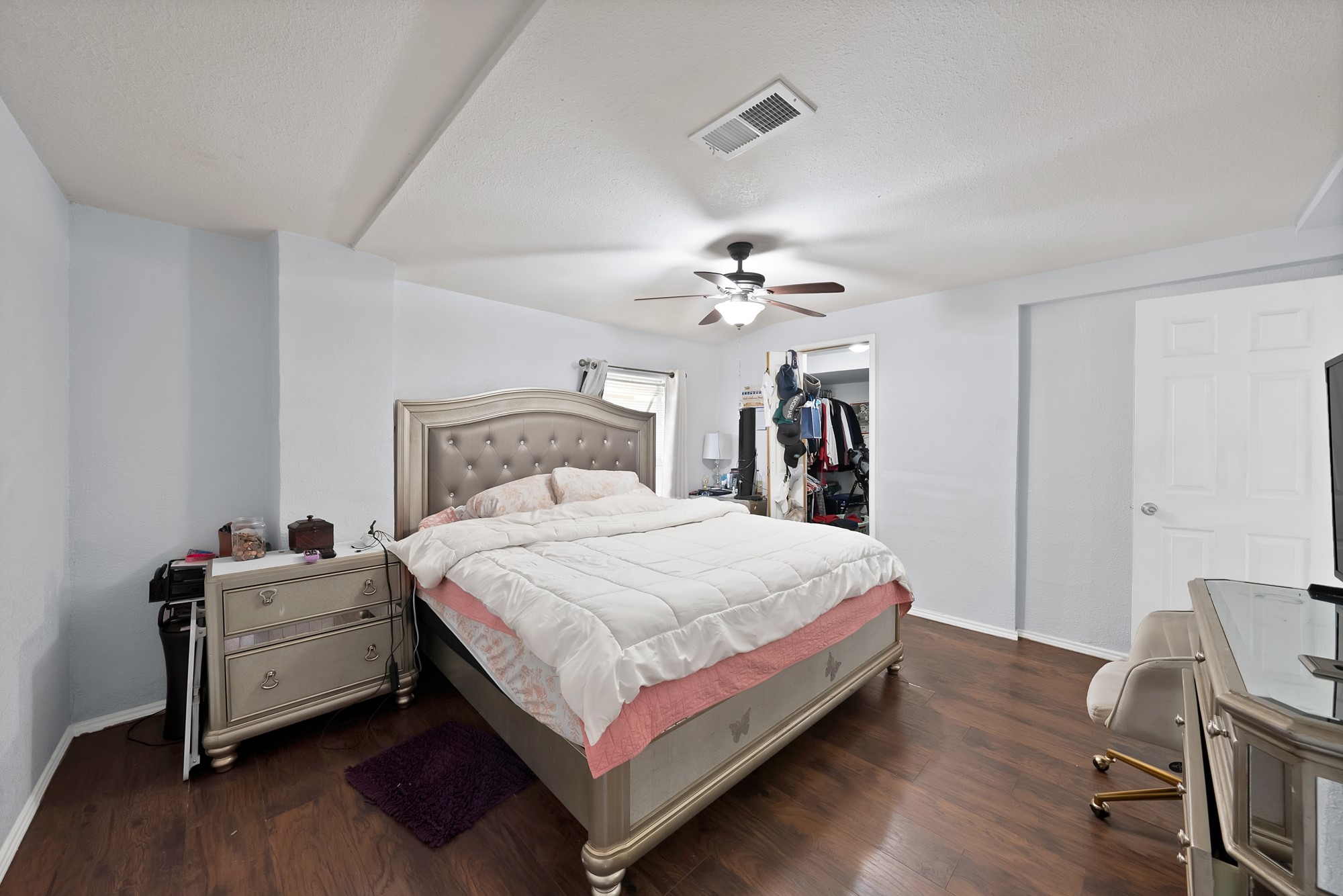1717 E Harvey Avenue Fort Worth TX 76104