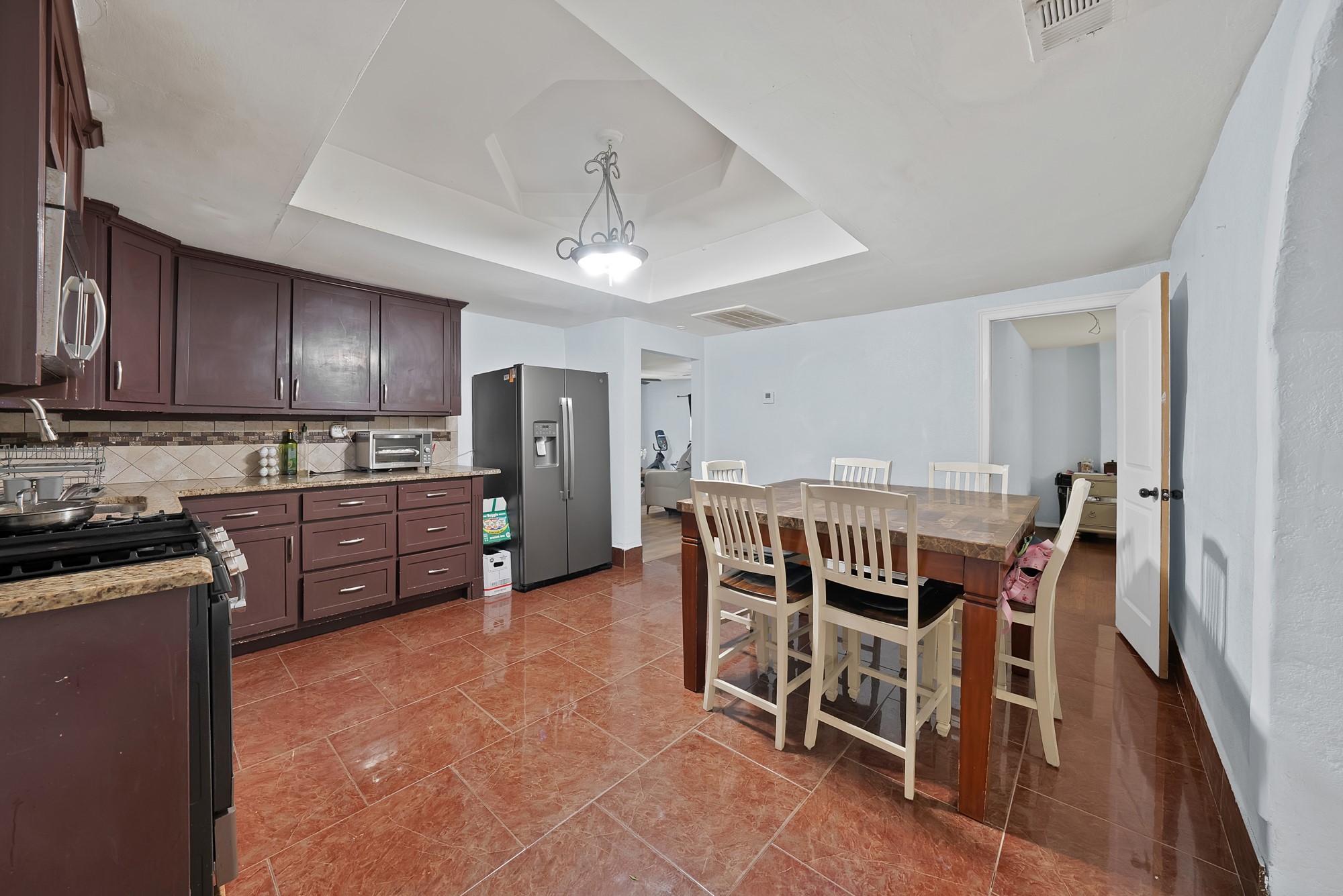 1717 E Harvey Avenue Fort Worth TX 76104