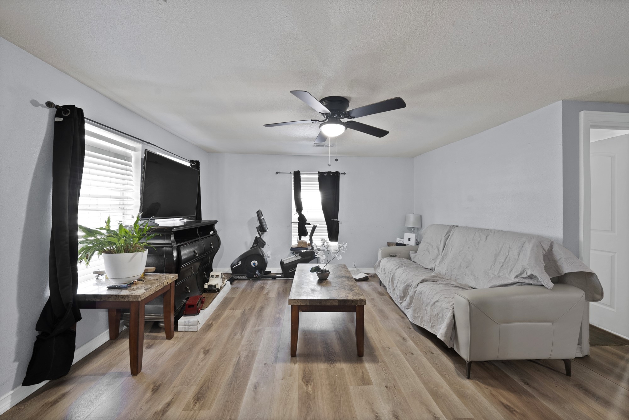 1717 E Harvey Avenue Fort Worth TX 76104