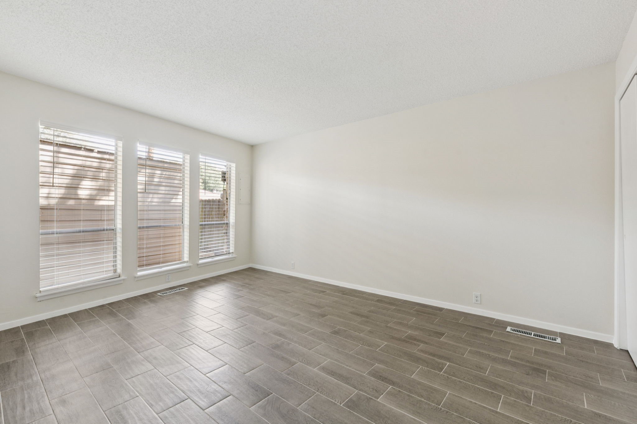 7267 Madeira Drive Fort Worth TX 76112