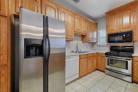 400 Dale Hollow Road Fort Worth TX 76103
