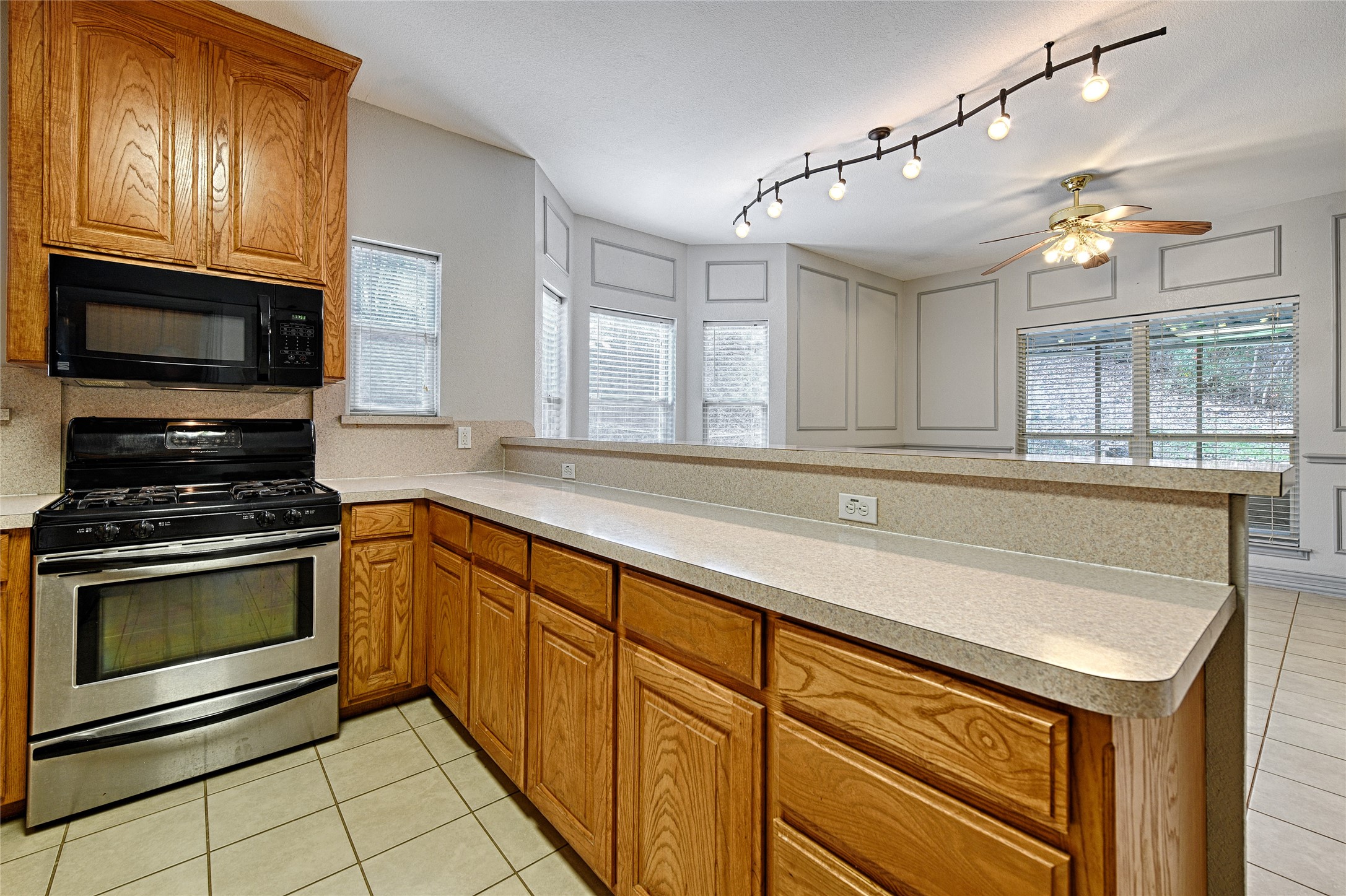 400 Dale Hollow Road Fort Worth TX 76103