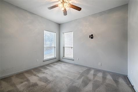 400 Dale Hollow Road Fort Worth TX 76103