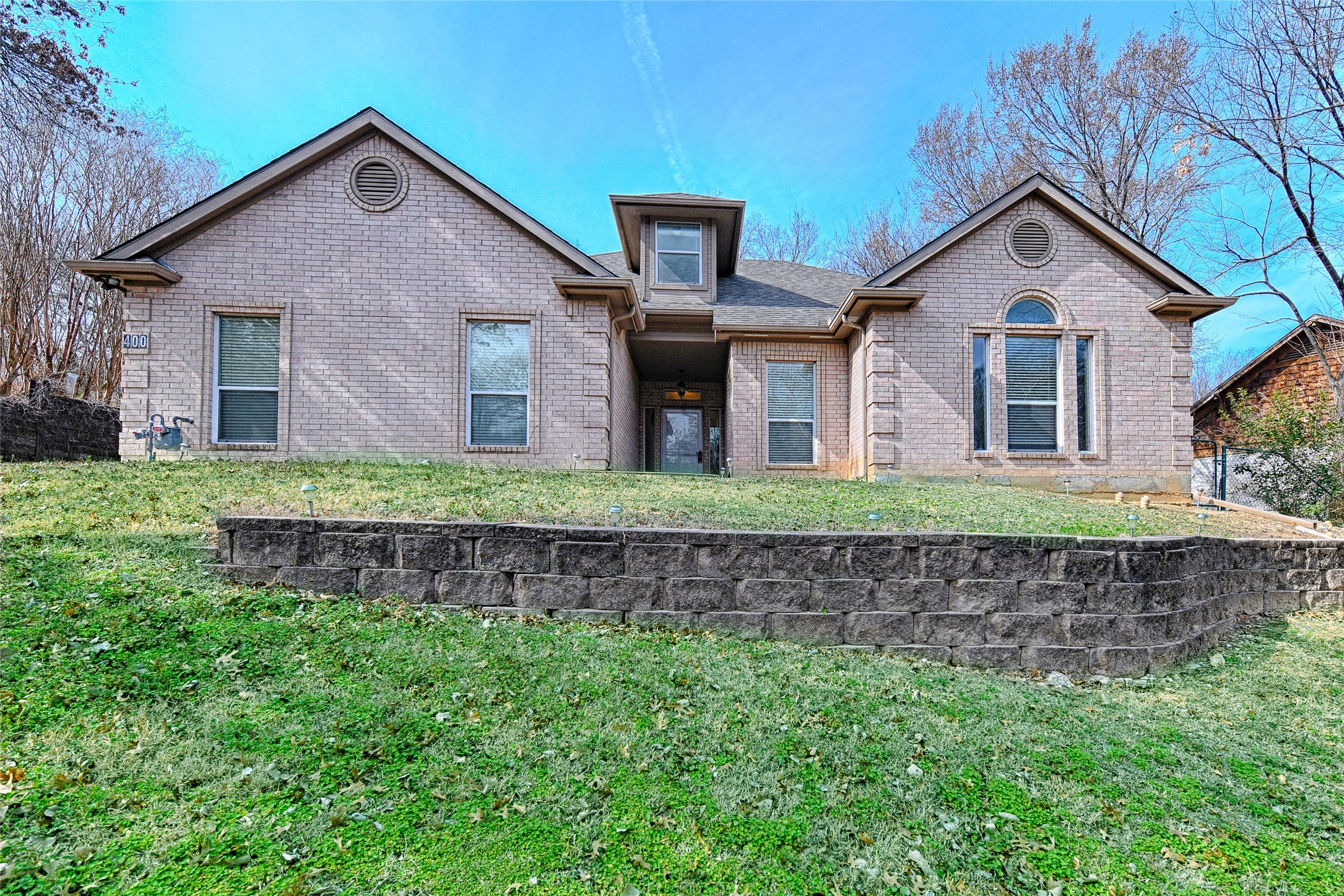 400 Dale Hollow Road Fort Worth TX 76103