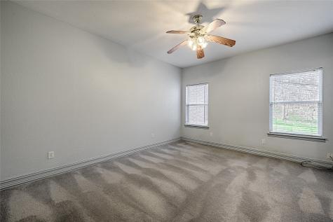 400 Dale Hollow Road Fort Worth TX 76103