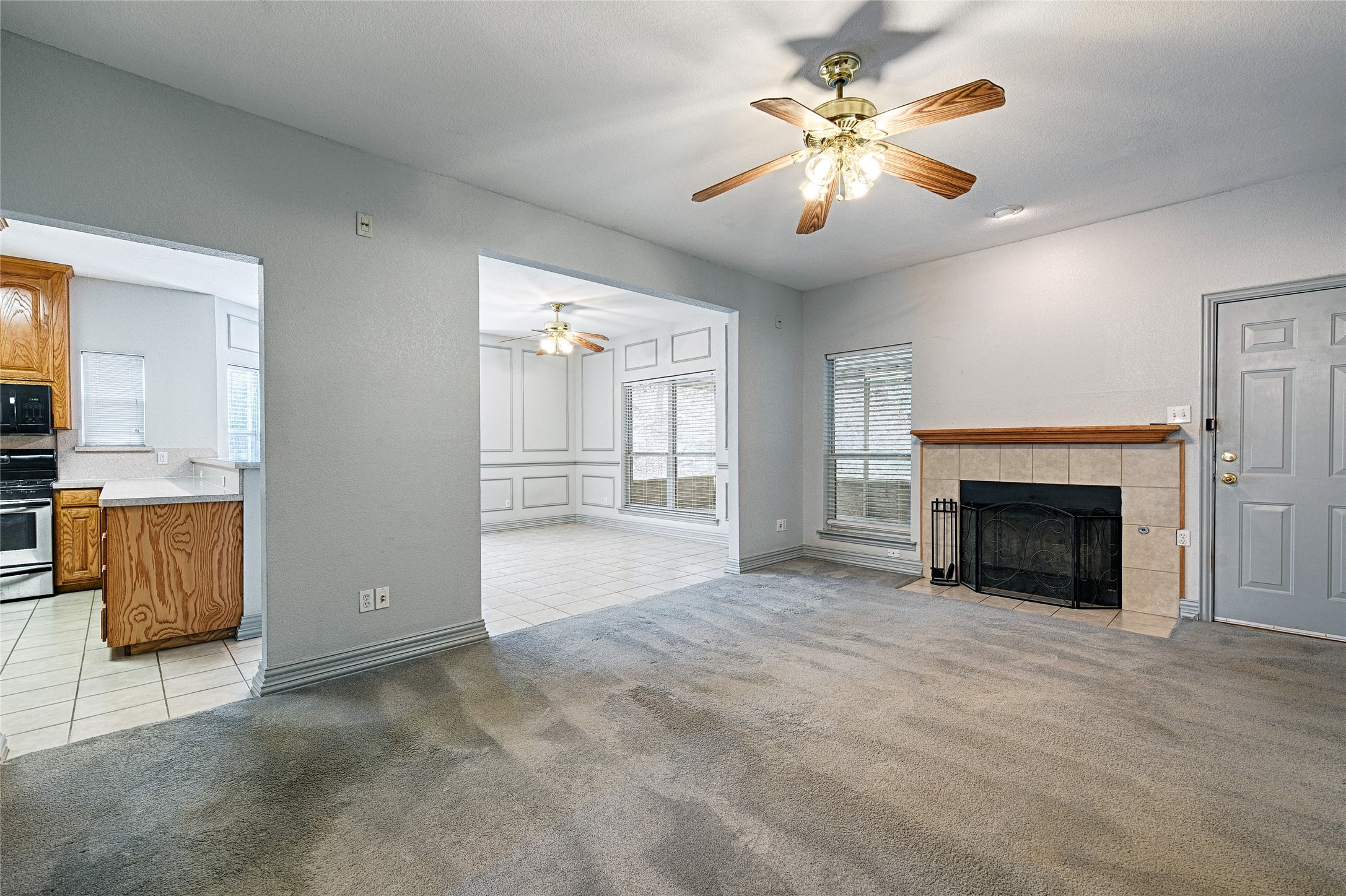 400 Dale Hollow Road Fort Worth TX 76103