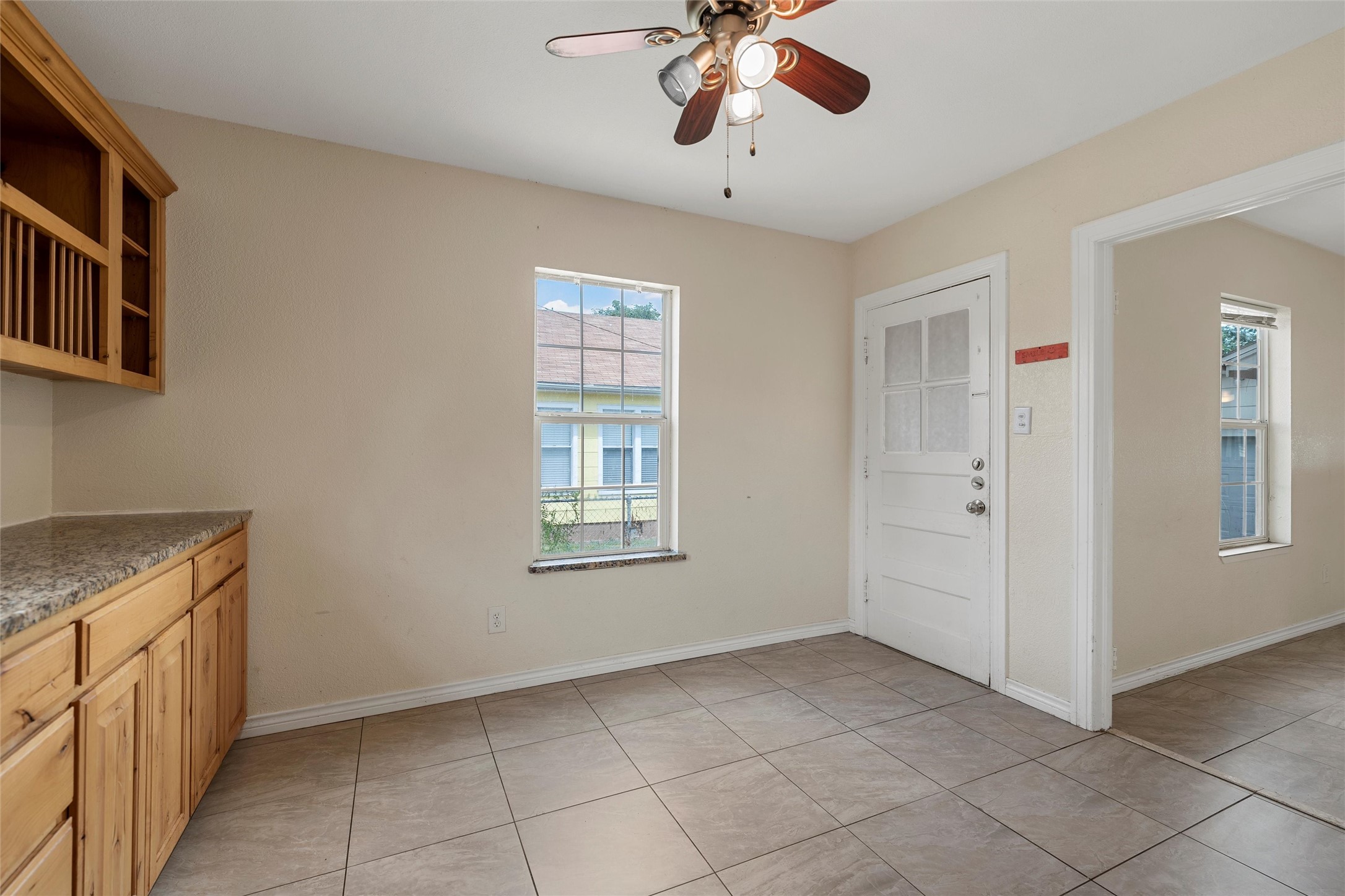 1306 W 11th Street Mcgregor TX 76657