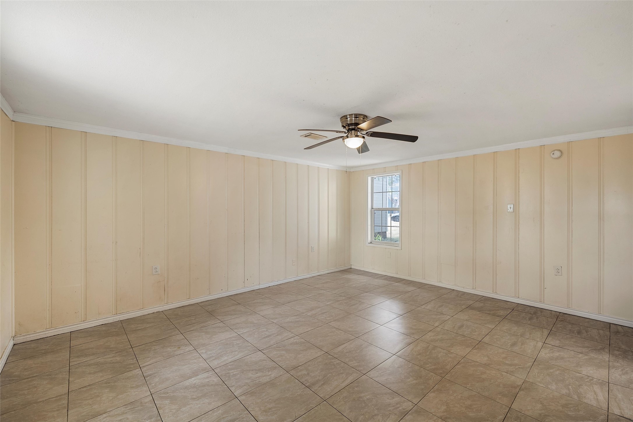1306 W 11th Street Mcgregor TX 76657