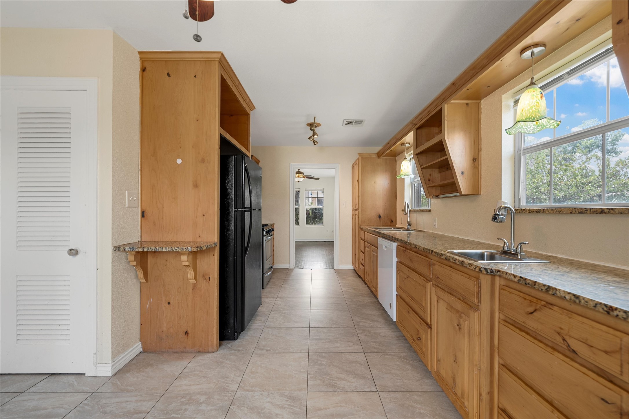 1306 W 11th Street Mcgregor TX 76657