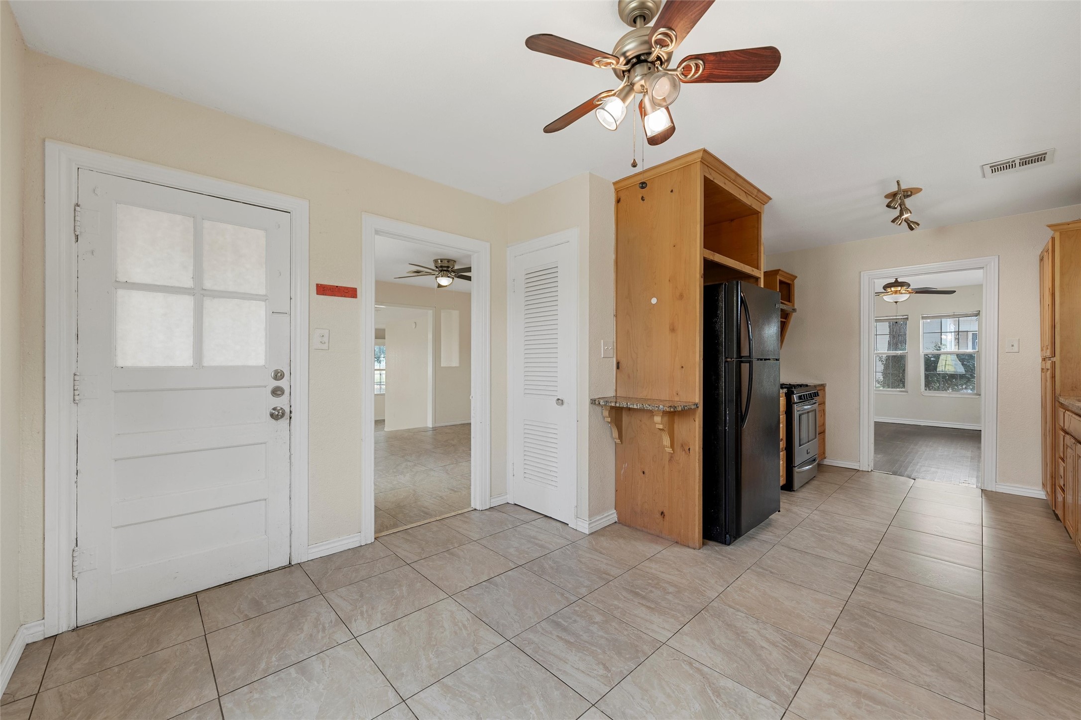1306 W 11th Street Mcgregor TX 76657