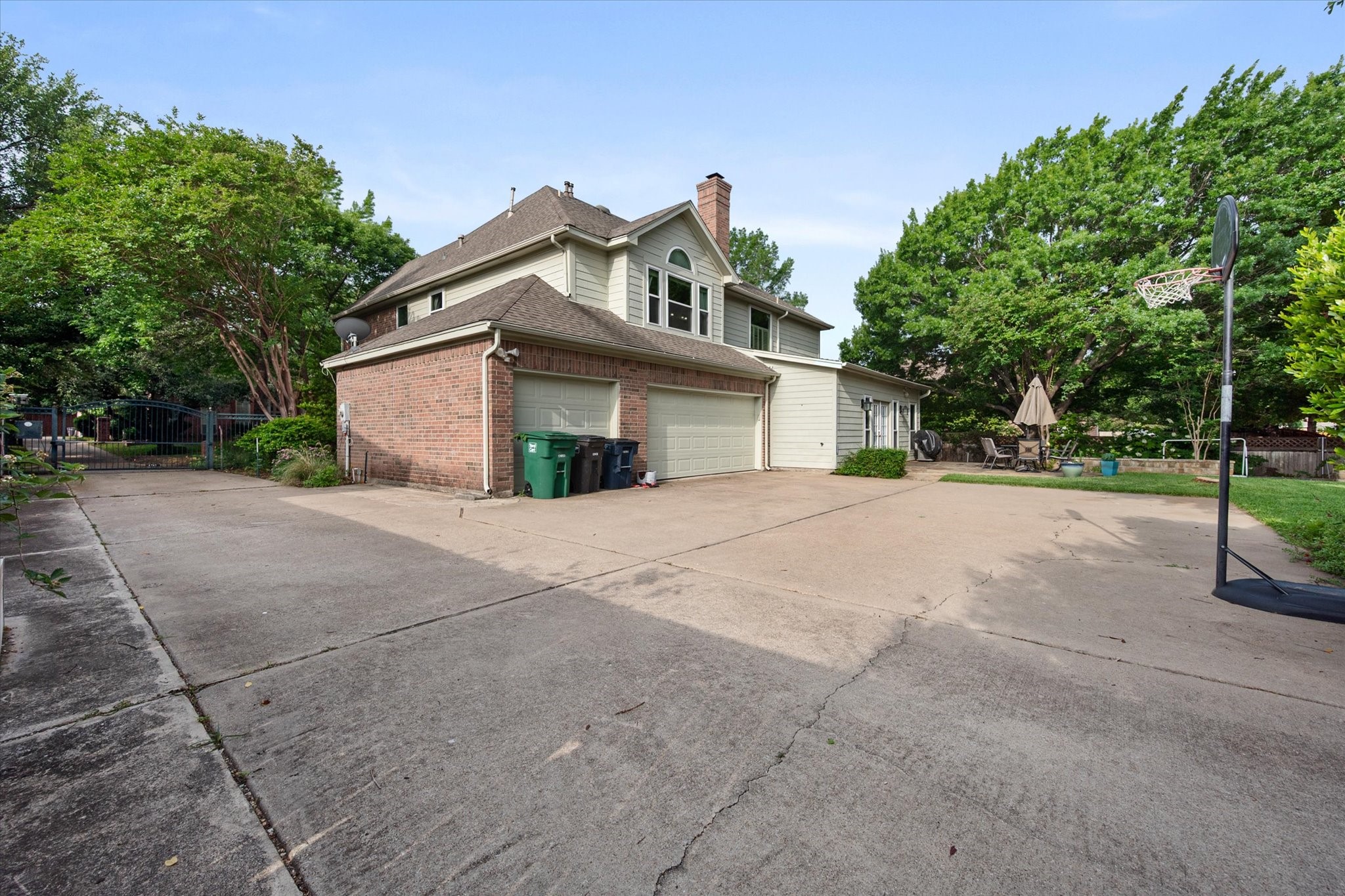 6744 Clear Spring Drive Fort Worth TX 76132