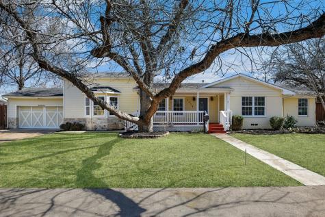 1614 Westwood Drive Irving TX 75060