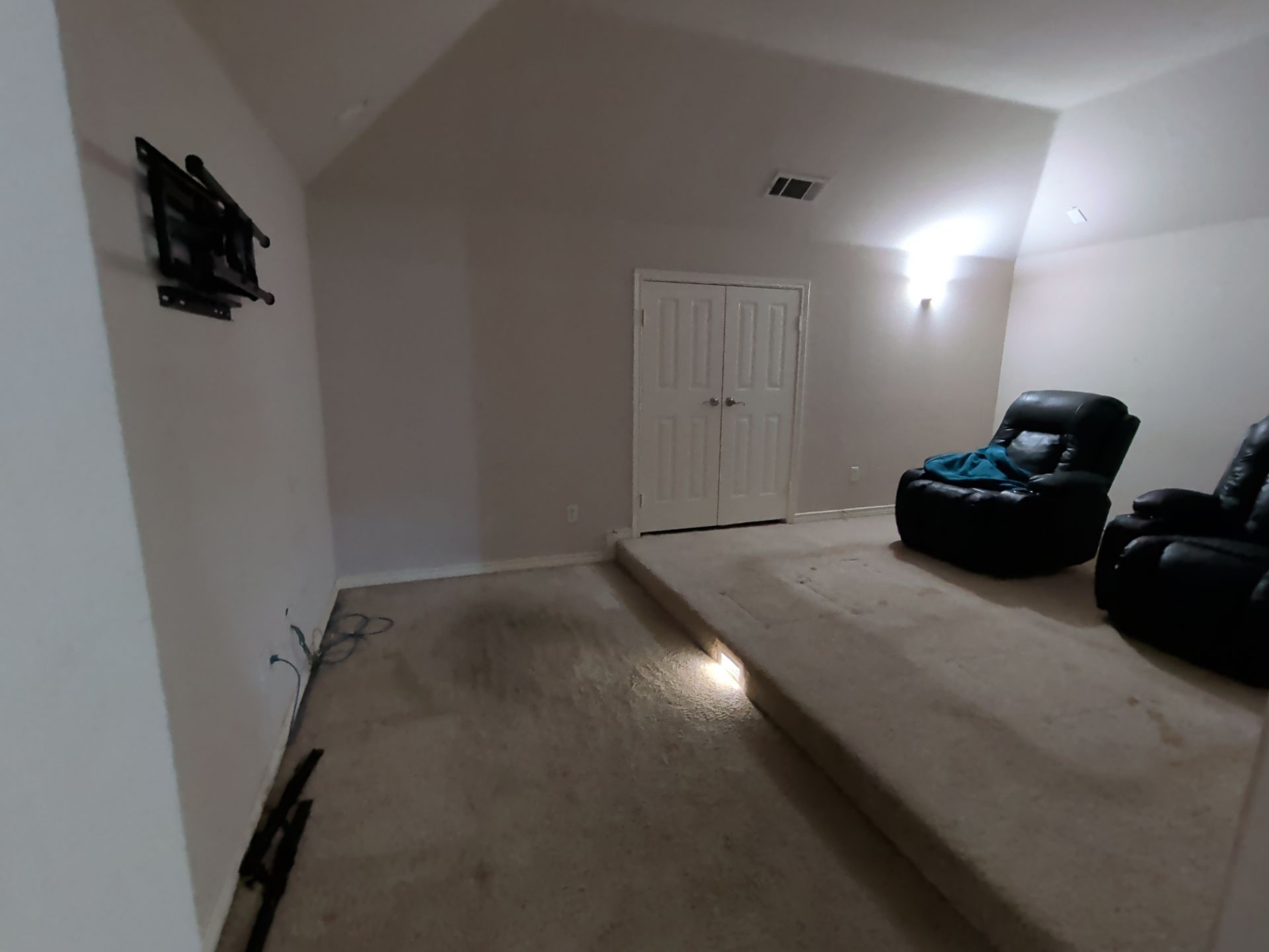 917 Greenfield Court Kennedale TX 76060