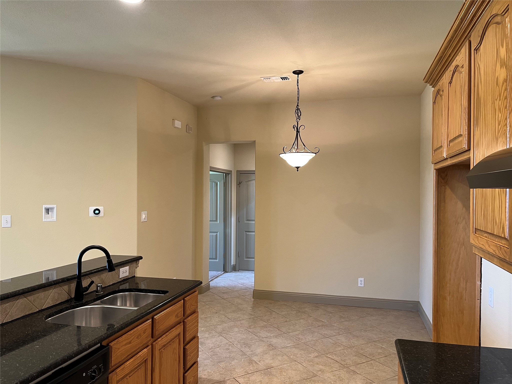 830 La Cima Irving TX 75039