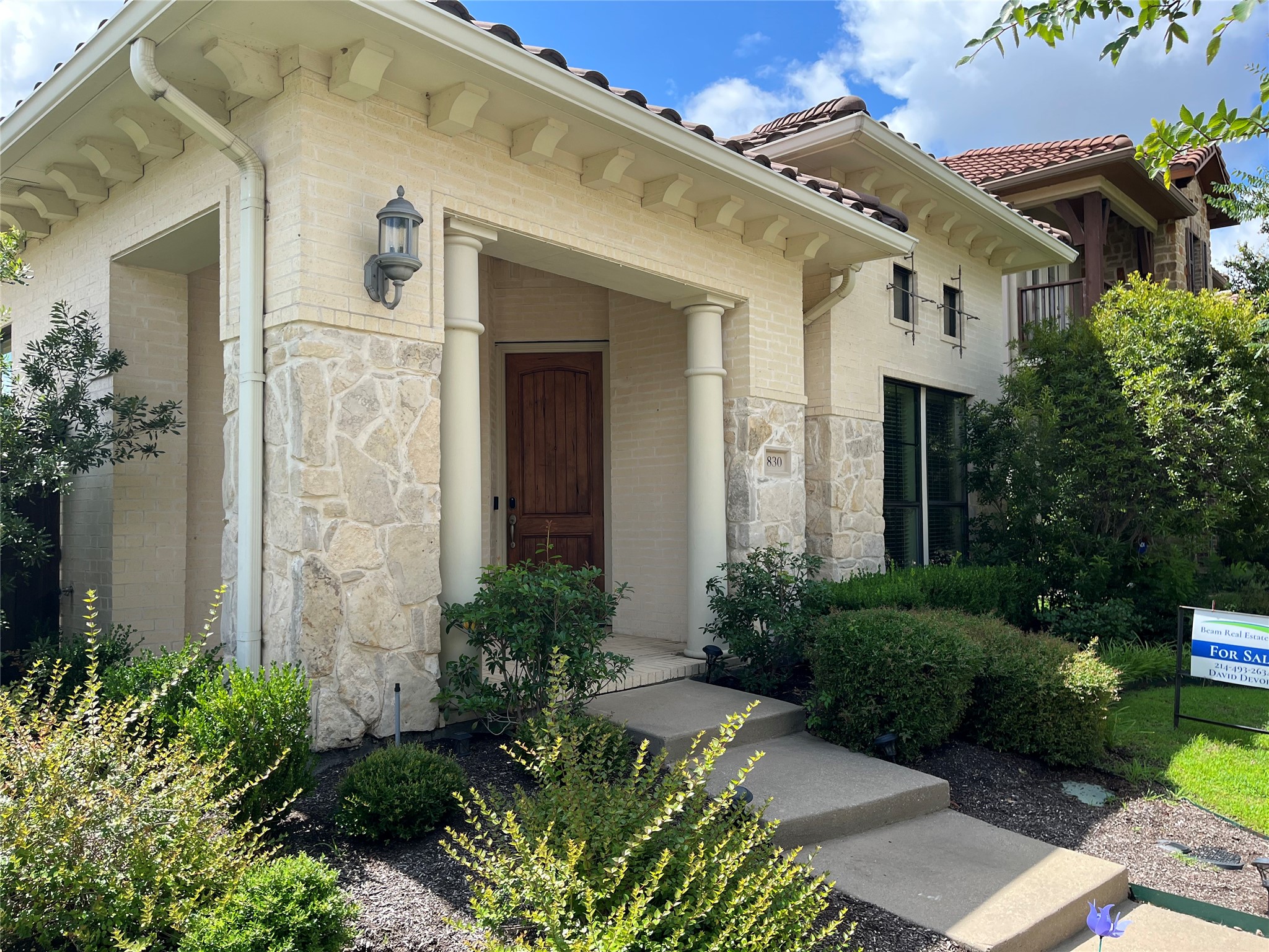 830 La Cima Irving TX 75039