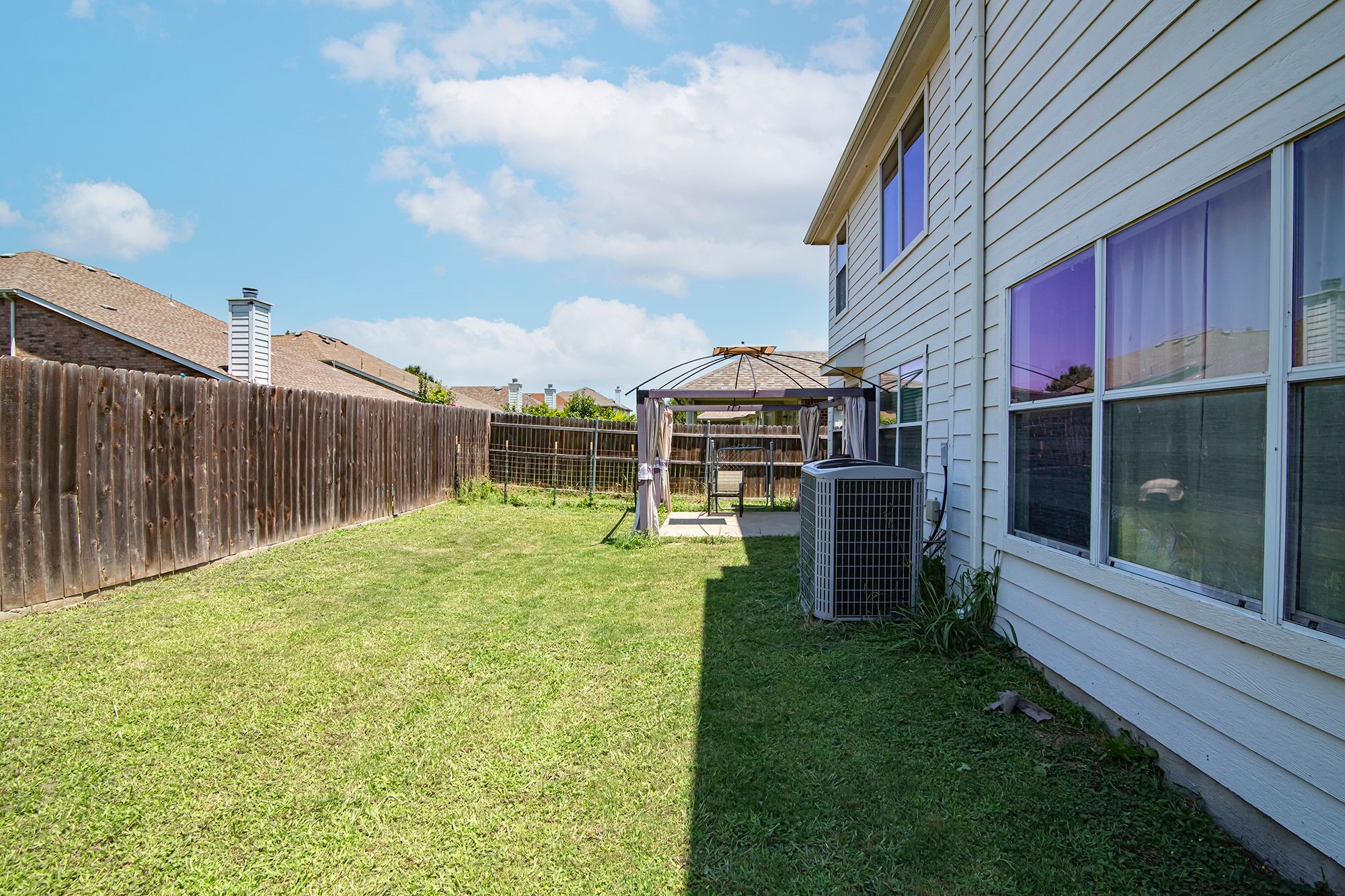 8516 Silverbell Lane Fort Worth TX 76140