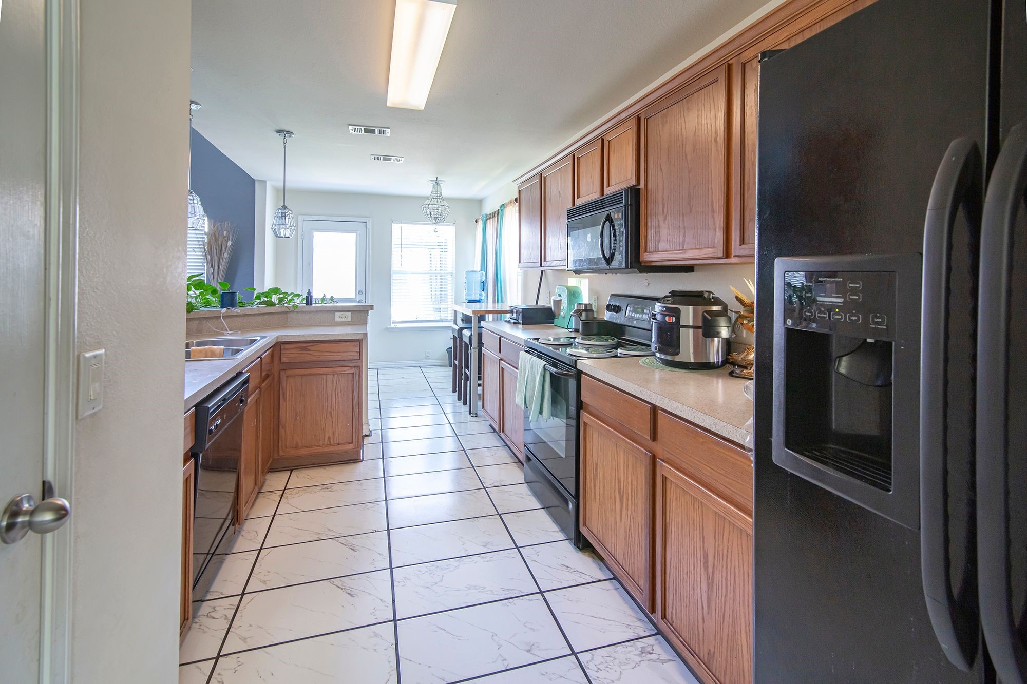 8516 Silverbell Lane Fort Worth TX 76140
