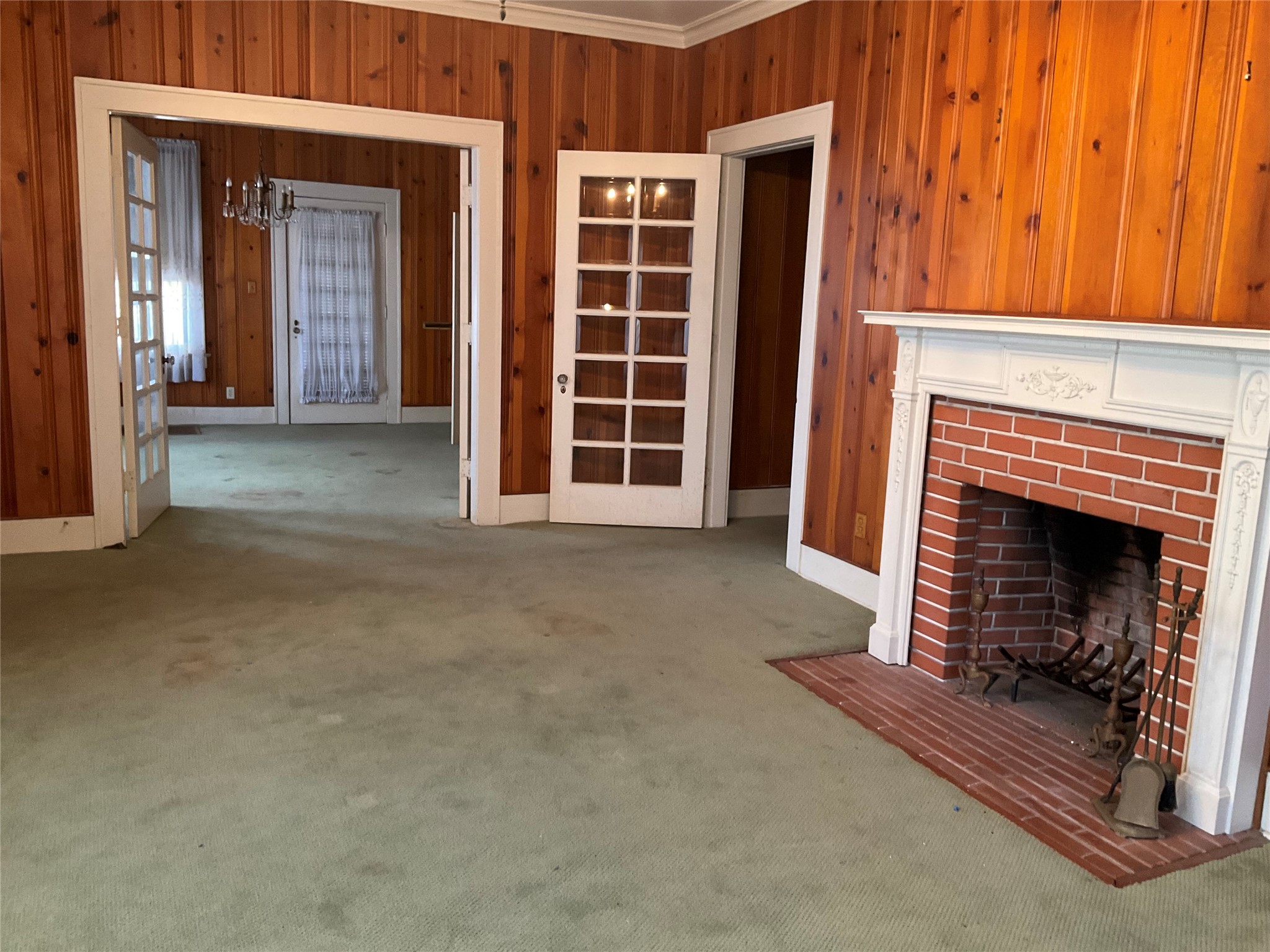 1303 W 3rd Avenue Corsicana TX 75110