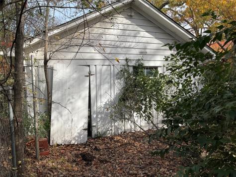 1303 W 3rd Avenue Corsicana TX 75110