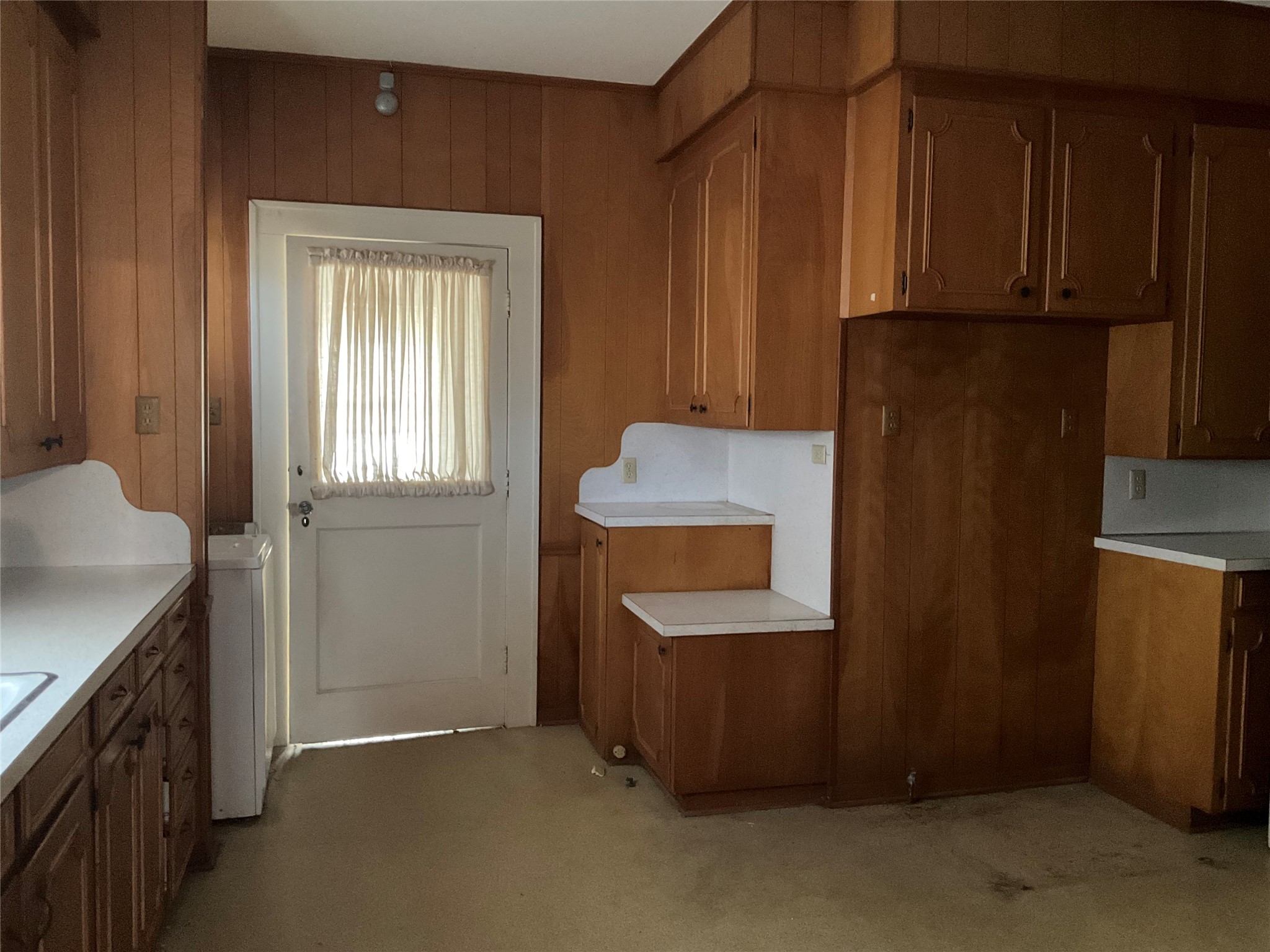 1303 W 3rd Avenue Corsicana TX 75110