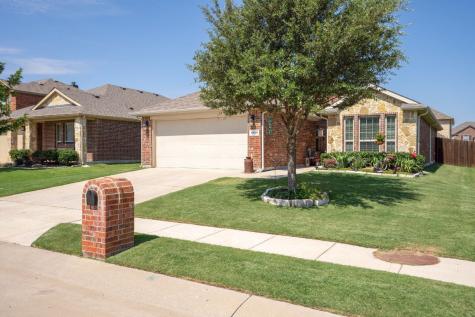 1316 Red River Drive Aubrey TX 76227