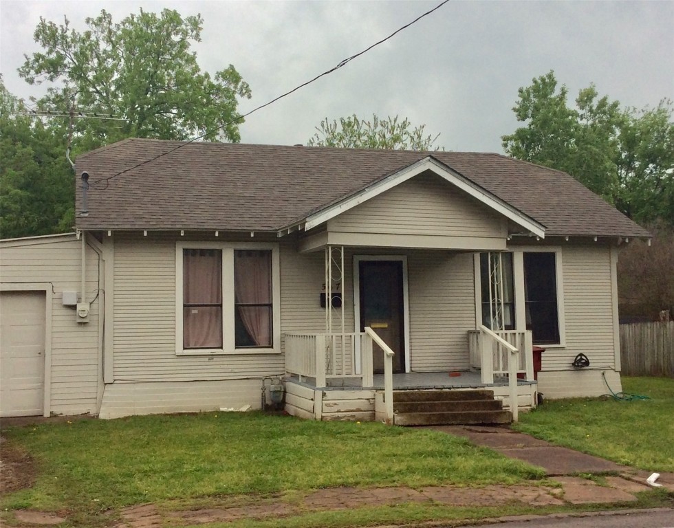 507 W 7th Street Bonham TX 75418
