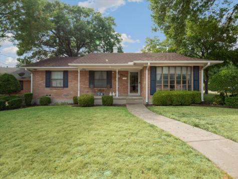 2012 Clarksdale Place Dallas TX 75228