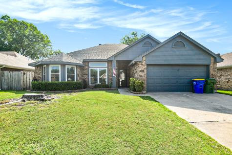 6904 Bernadine Drive Watauga TX 76148