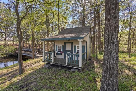 59 College Creek Drive Denison TX 75020