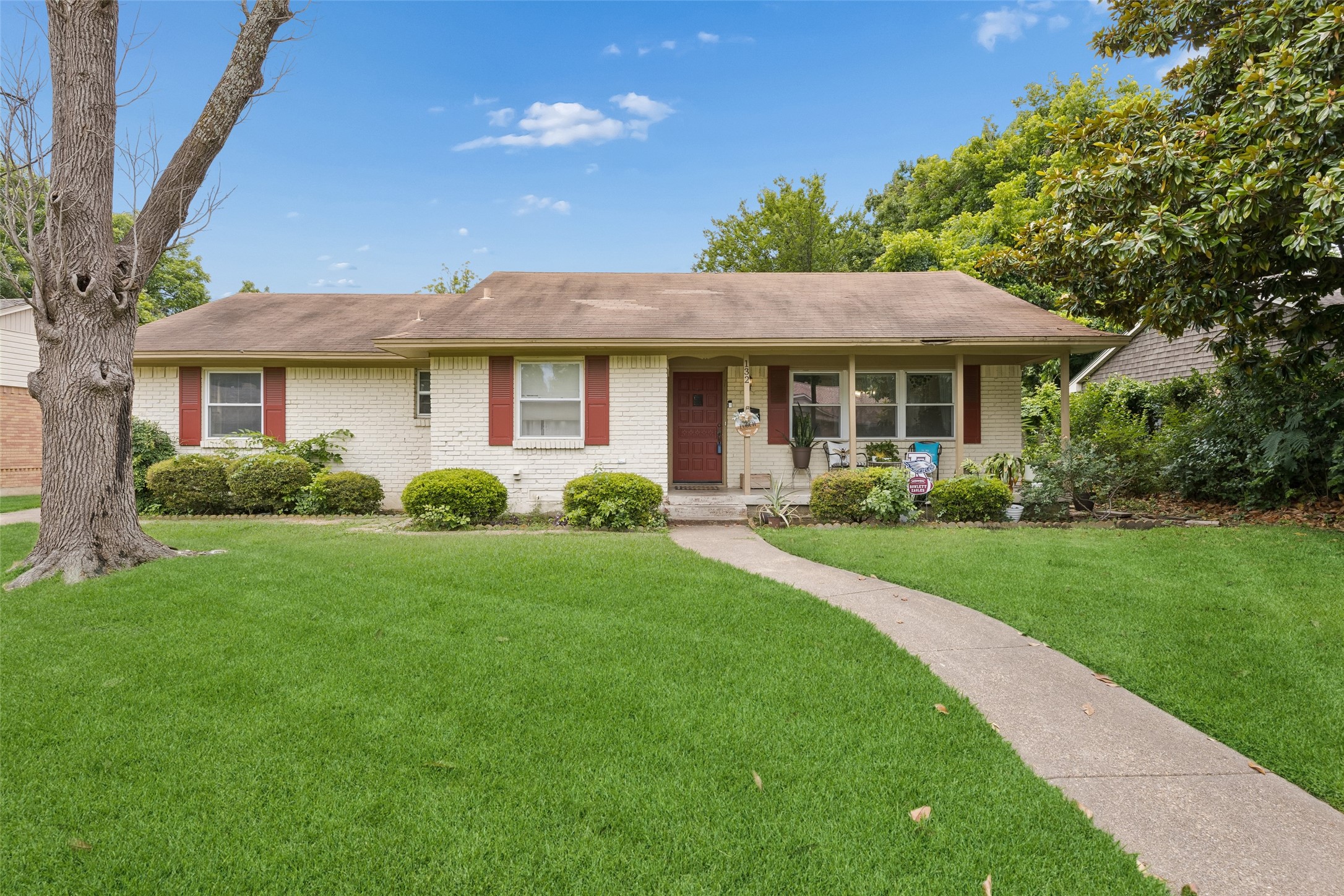 132 W Kenwood Drive Garland TX 75041