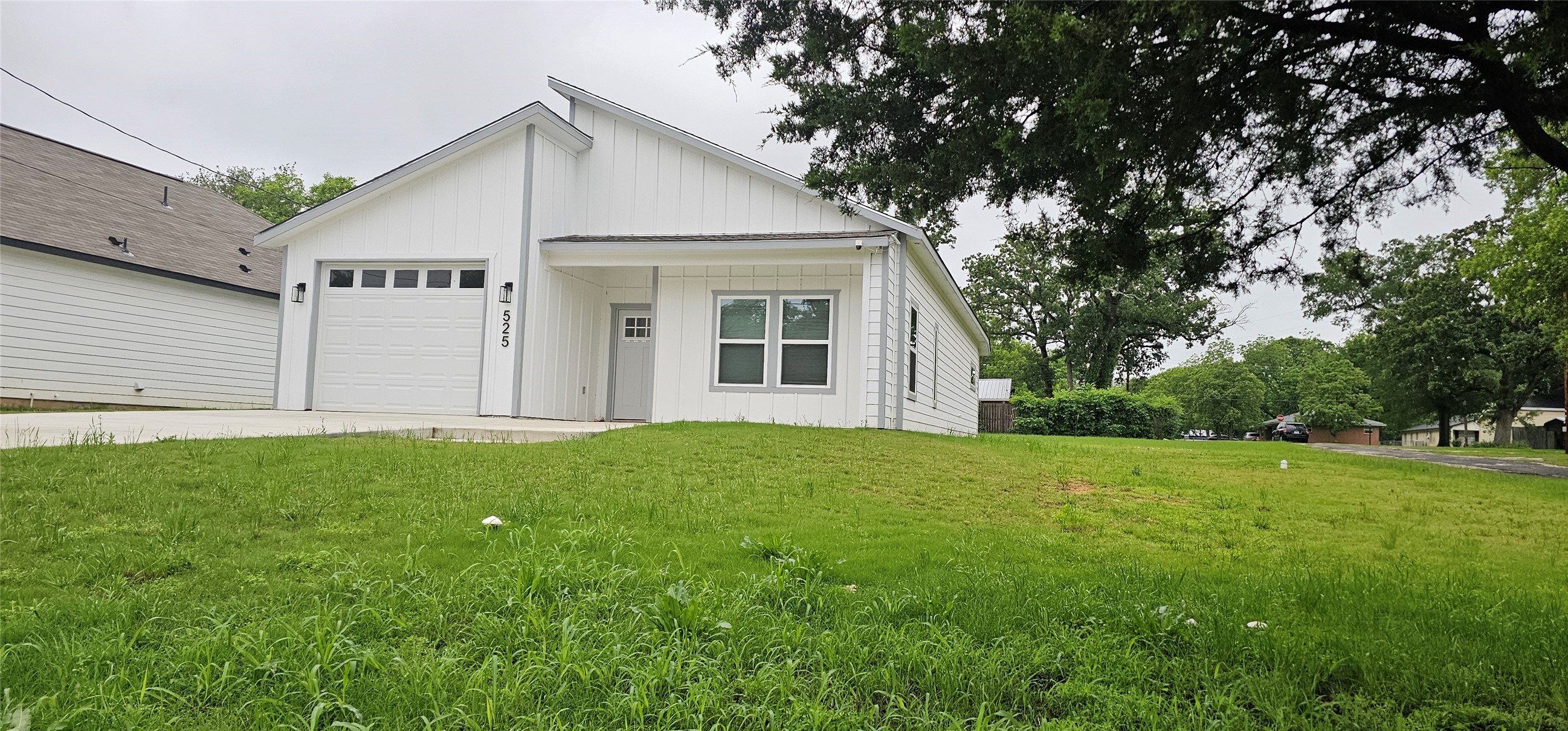 525 N Washington Street Grand Saline TX 75140