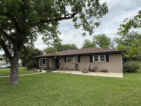 510 S Avenue O Clifton TX 76634
