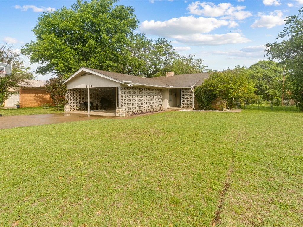 1112 Penrod Street Granbury TX 76048