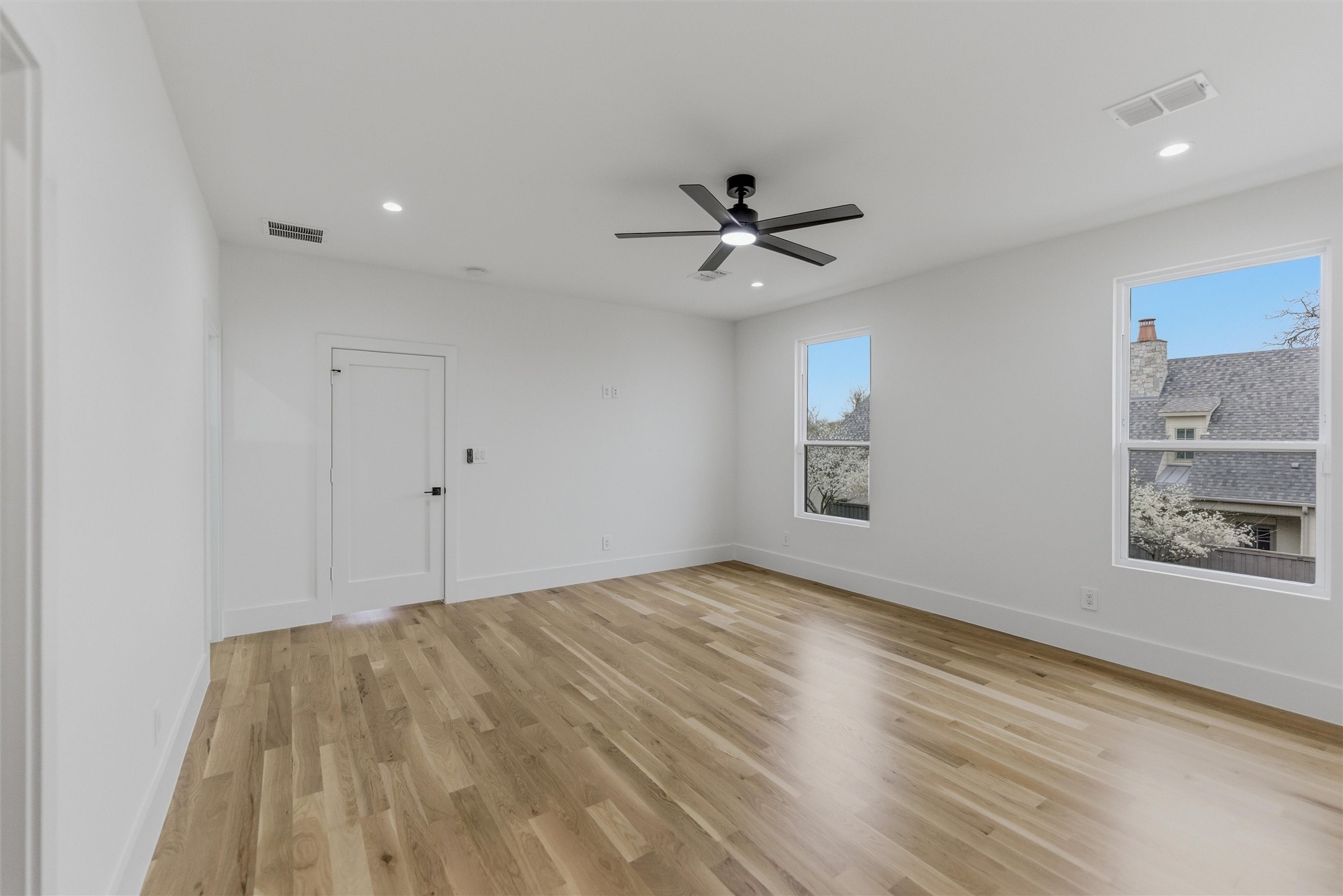 7503 Robin Road Dallas TX 75209