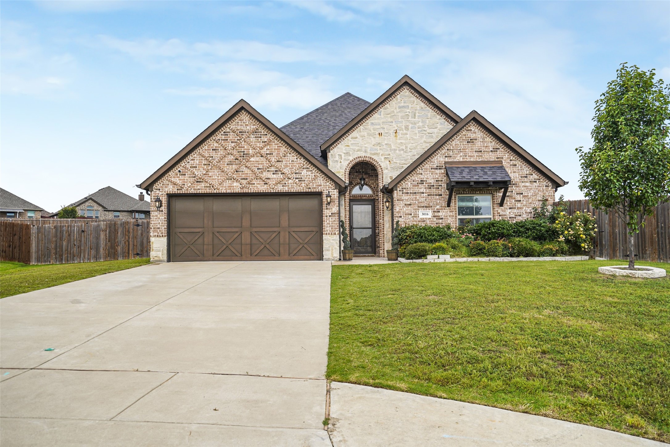 3016 Ridgemont Court Weatherford TX 76086