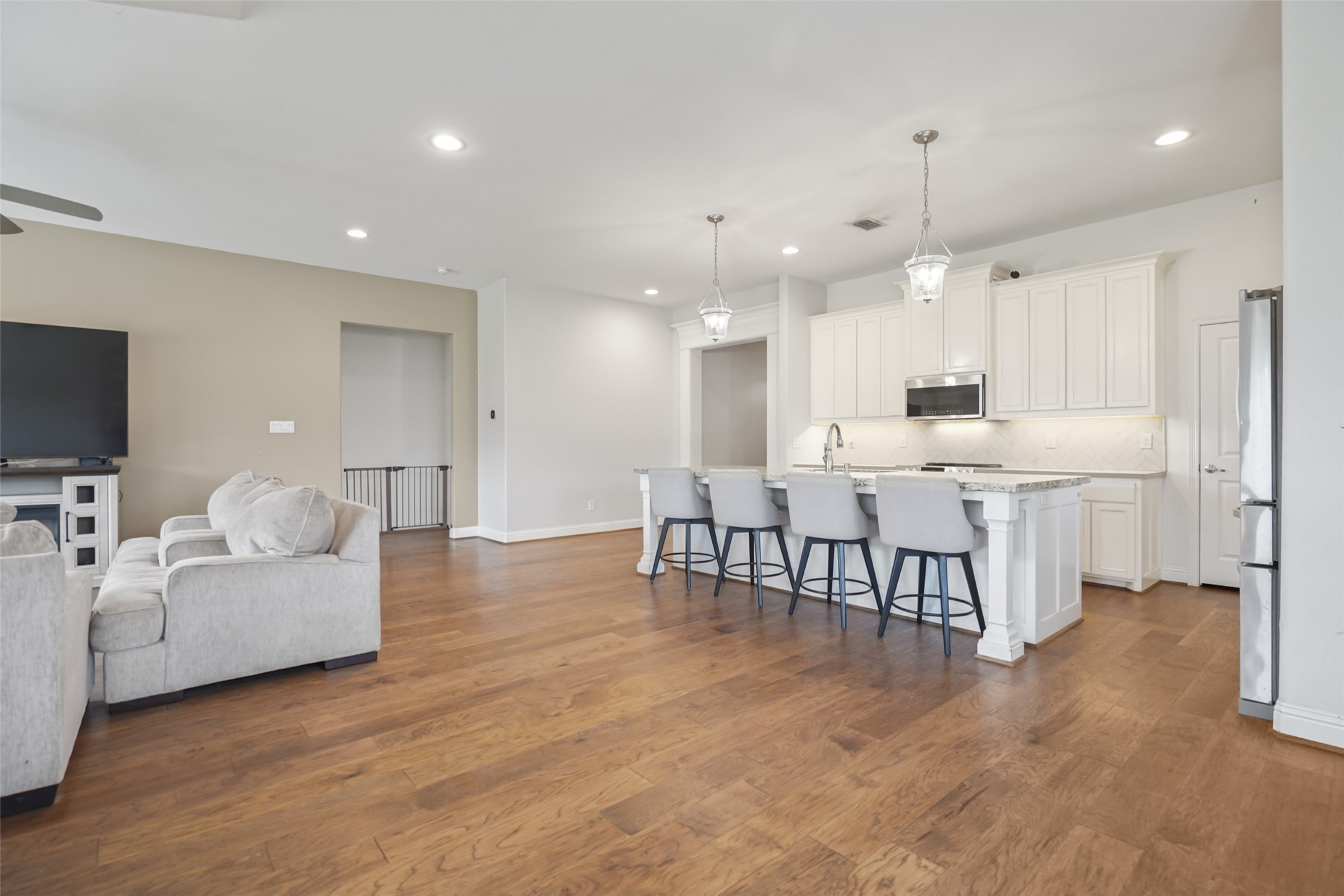3016 Ridgemont Court Weatherford TX 76086