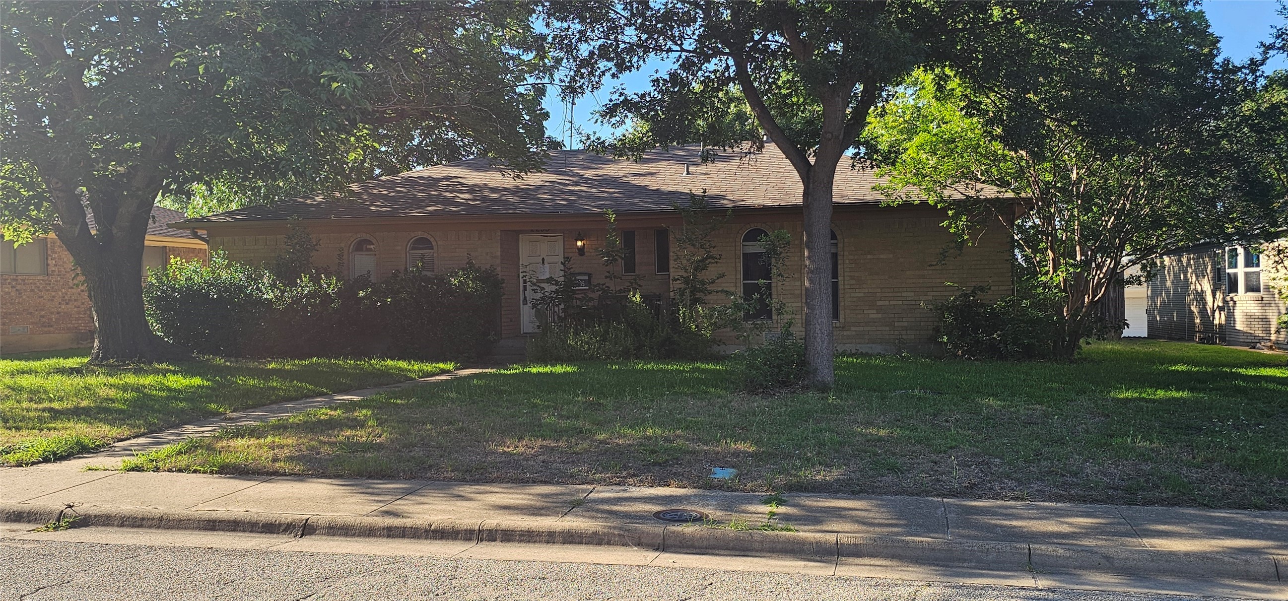 2235 Babalos Lane Dallas TX 75228
