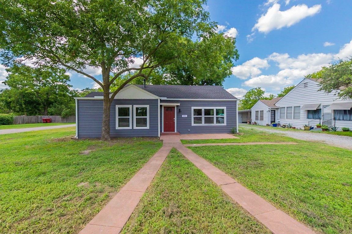 401 N Connett Street Leonard TX 75452