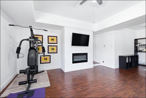 6725 Braeburn Drive Dallas TX 75214