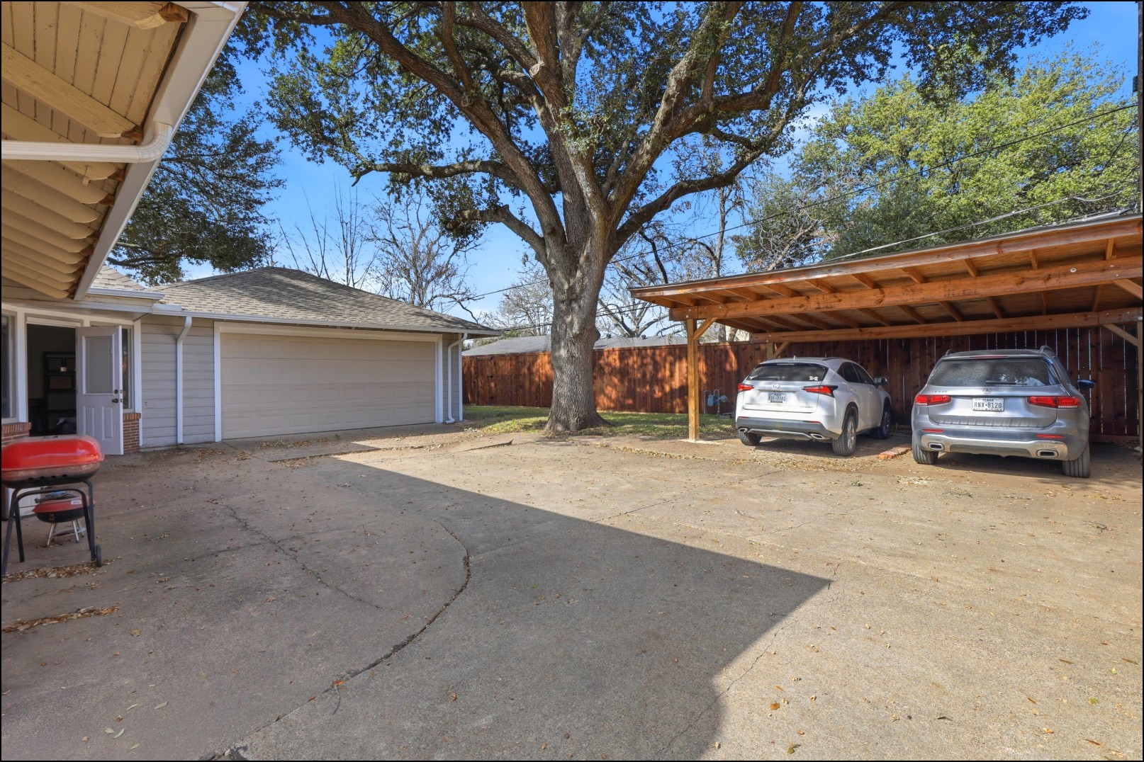 6725 Braeburn Drive Dallas TX 75214
