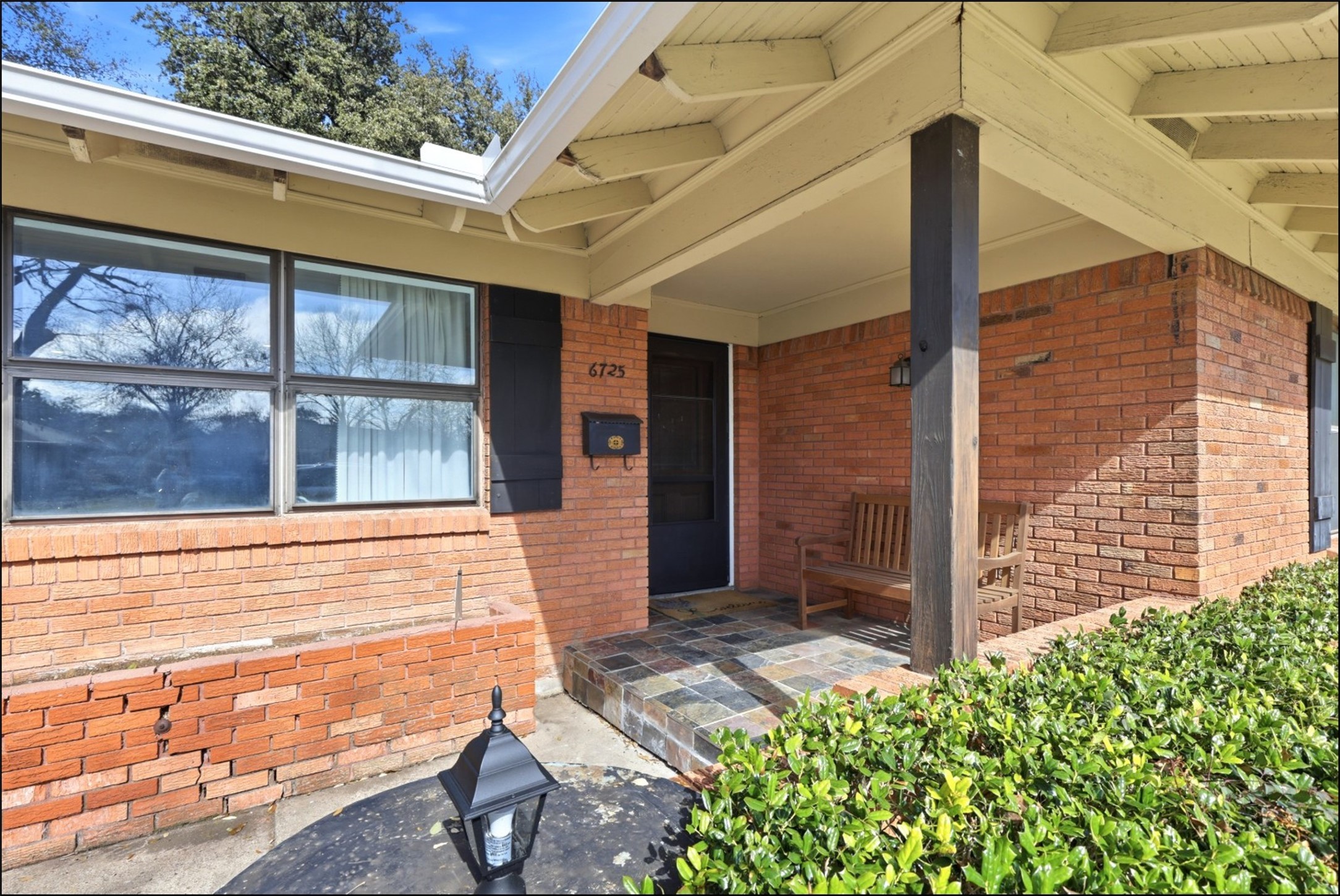 6725 Braeburn Drive Dallas TX 75214