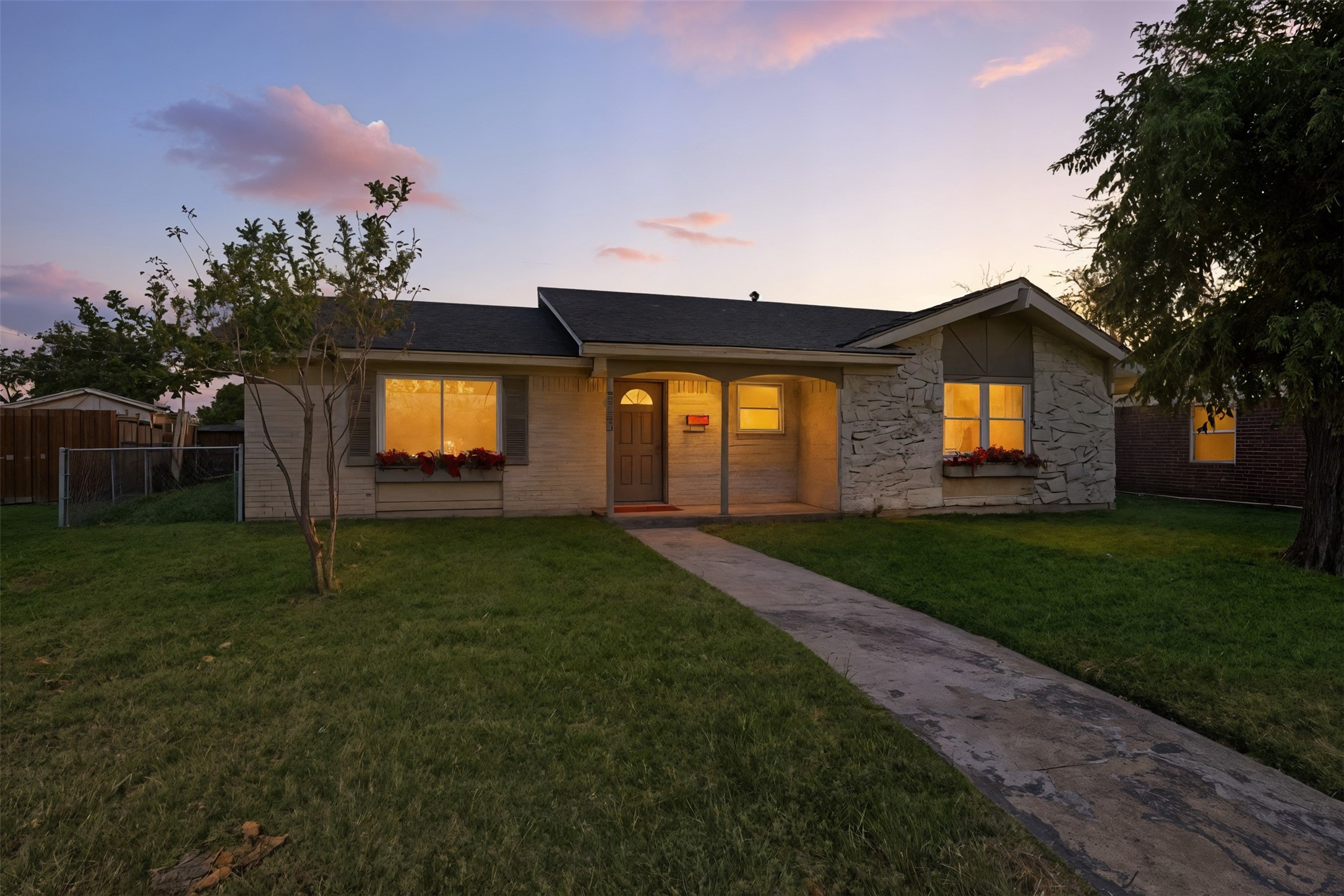 3935 Glenhaven Circle Garland TX 75042