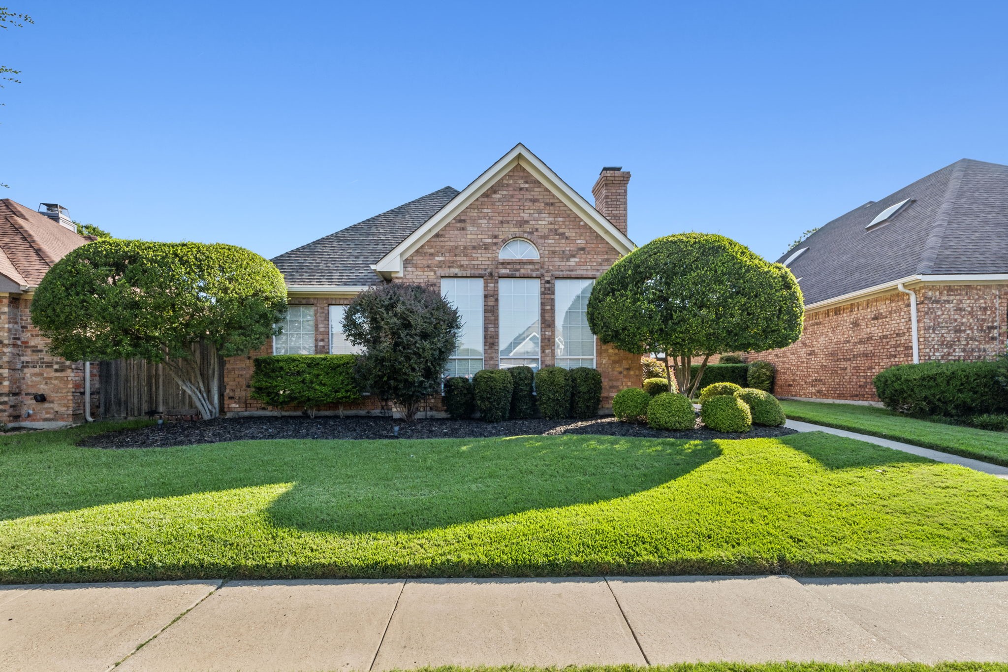 2825 Big Oaks Drive Garland TX 75044