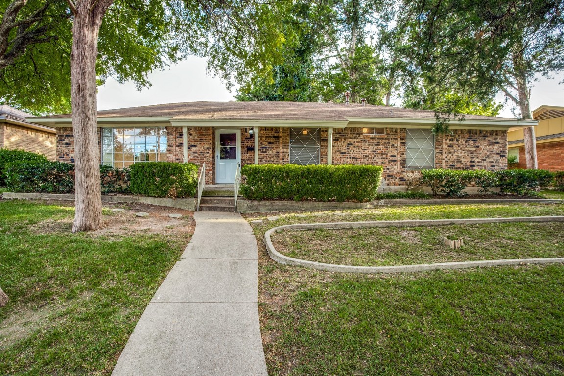 1636 Oak Glen Trail Dallas TX 75232