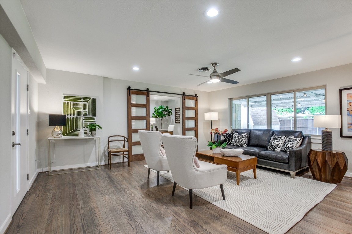 2637 Highwood Drive Dallas TX 75228