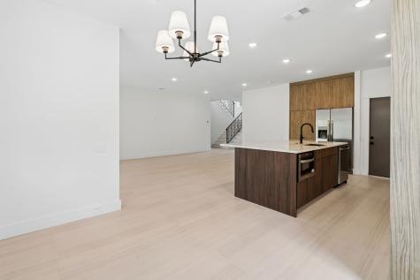 416 S Elm Street Sherman TX 75090