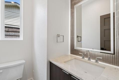 416 S Elm Street Sherman TX 75090